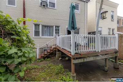 222 Bowers Street, Jersey City, NJ 07307 - Photo 27