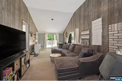 91 Legion Place, Hillsdale, NJ 07642 - Photo 17
