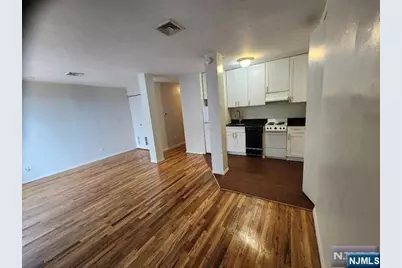 840 River 106 #106, Edgewater, NJ 07020 - Photo 5