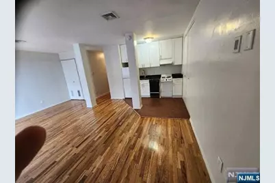 840 River 106 #106, Edgewater, NJ 07020 - Photo 3