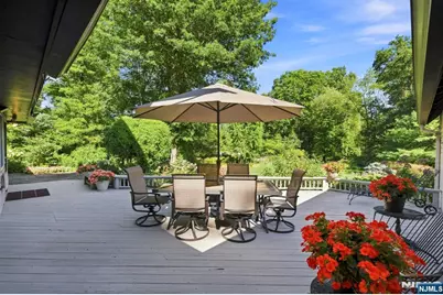 343 Sunset Road, Pequannock Township, NJ 07444 - Photo 29