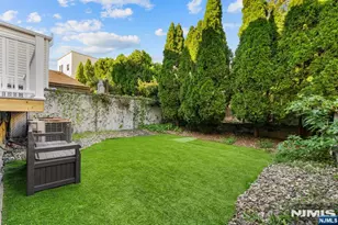 114 Shippen St, Weehawken, NJ 07086 - Photo 9