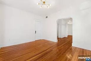 114 Shippen St, Weehawken, NJ 07086 - Photo 3