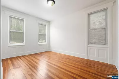 114 Shippen Street, Weehawken, NJ 07086 - Photo 7