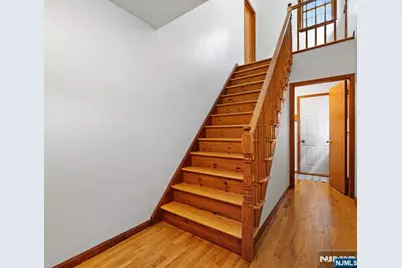 609 Freeman Street 2 #2, Lyndhurst Township, NJ 07071 - Photo 29