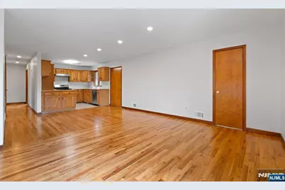 609 Freeman Street 2 #2, Lyndhurst Township, NJ 07071 - Photo 11