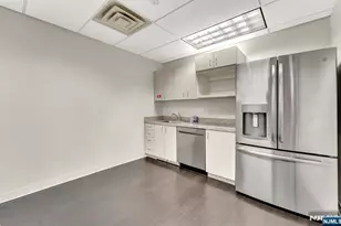 2200 Fletcher Ave 705, Fort Lee, NJ 07024 - Photo 13