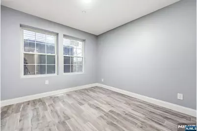 39 Grand, Newark, NJ 07106 - Photo 9