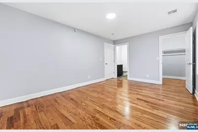 39 Grand, Newark, NJ 07106 - Photo 43