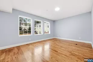 39 Grand, Newark, NJ 07106 - Photo 15