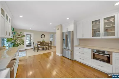 359 Hillview Terrace, Franklin Lakes, NJ 07417 - Photo 13