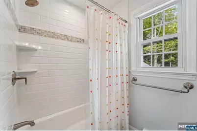 17 Colonial Drive, Allendale, NJ 07401 - Photo 25