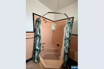 17 Van Buren Street 1 #1, Newark, NJ 07105 - Photo 5