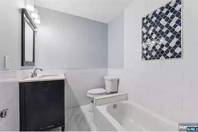 56 Hallberg Avenue, Bergenfield, NJ 07621 - Photo 15