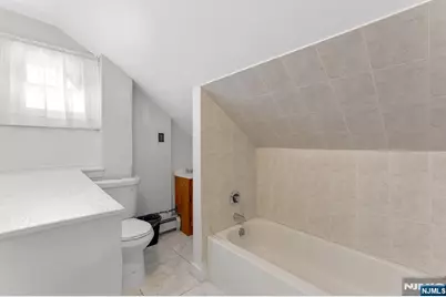 78-80 Girard Place, Newark, NJ 07108 - Photo 25