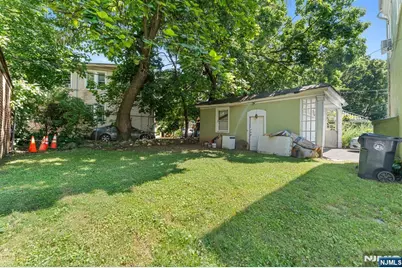 78-80 Girard Place, Newark, NJ 07108 - Photo 35