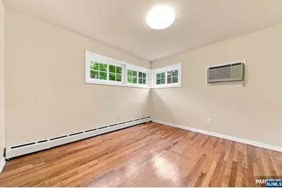 427 West Avenue, Northvale, NJ 07647 - Photo 19