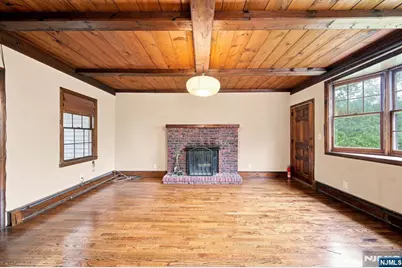 427 West Avenue, Northvale, NJ 07647 - Photo 9
