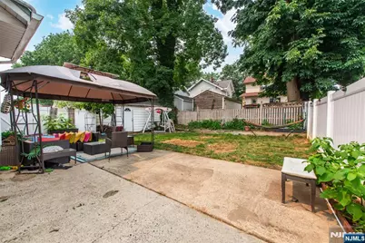 161 Walnut Avenue, Bogota, NJ 07603 - Photo 27