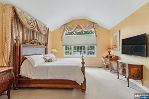 12 Schindler Ct 12, Upper Saddle River, NJ 07458 - Photo 19