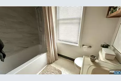 415 Main Street, Ridgefield Park, NJ 07660 - Photo 17