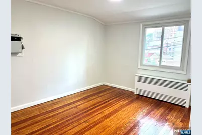 358 Lafayette Avenue 2 #2, Cliffside Park, NJ 07010 - Photo 7