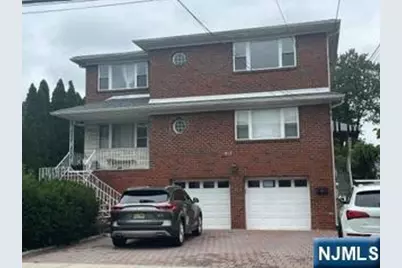 417 2nd Street 2nd Floor #2nd Floor, Palisades Park, NJ 07650 - Photo 1