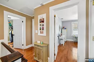 439 Lake Ave, Lyndhurst Township, NJ 07071 - Photo 17