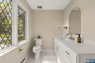 17 Deerhill Dr, Ho Ho Kus, NJ 07423 - Photo 15