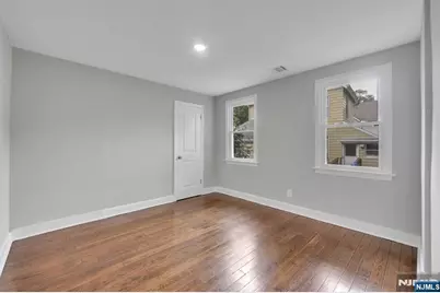 164 New York Avenue, Dumont, NJ 07628 - Photo 9