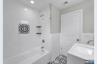 164 New York Avenue, Dumont, NJ 07628 - Photo 7