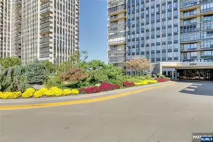 200 Winston Dr 2207, Cliffside Park, NJ 07010 - Photo 3