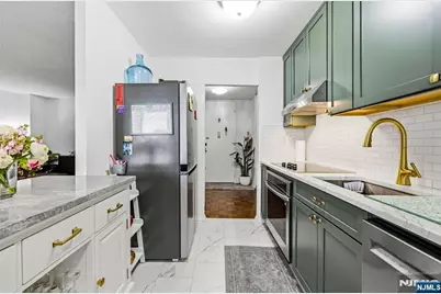 200 Winston Drive 2207 #2207, Cliffside Park, NJ 07010 - Photo 15