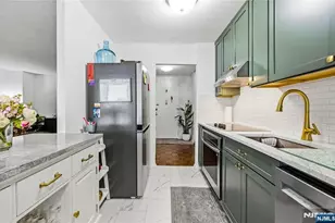200 Winston Dr 2207, Cliffside Park, NJ 07010 - Photo 15