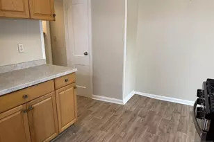 209 Boulevard, Hasbrouck Heights, NJ 07604 - Photo 7