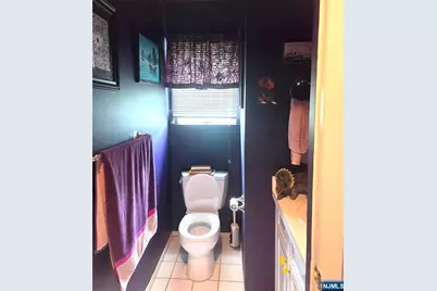 45 Royal 28 #28, Hawthorne, NJ 07506 - Photo 9