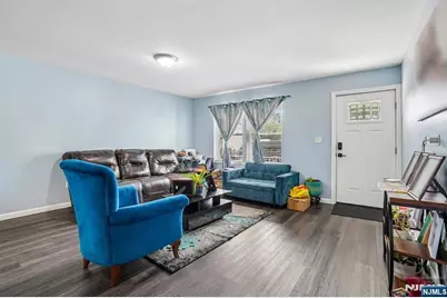 108-110 10th Street, Passaic, NJ 07055 - Photo 5