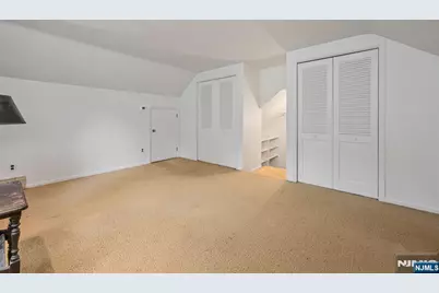 401 Hamilton Road, Ridgewood, NJ 07450 - Photo 15