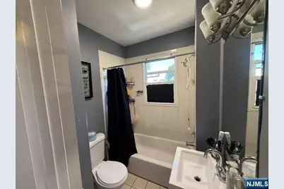 20 Montrose Terrace, Irvington, NJ 07111 - Photo 11