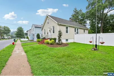 60 Palisade Avenue, Emerson, NJ 07630 - Photo 3