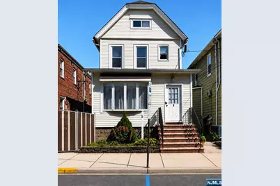 6 Lincoln Place, East Rutherford, NJ 07073 - Photo 1