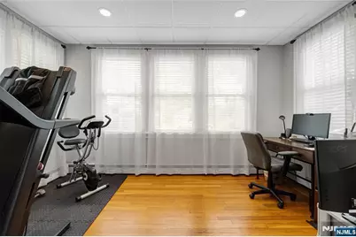 84 Vanderburgh Avenue, Rutherford, NJ 07070 - Photo 23