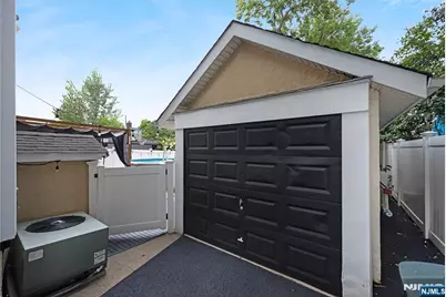84 Vanderburgh Avenue, Rutherford, NJ 07070 - Photo 49