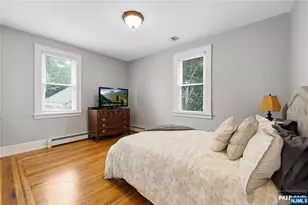 84 Vanderburgh Ave, Rutherford, NJ 07070 - Photo 17