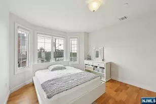 140 Cedar St, Fort Lee, NJ 07024 - Photo 19
