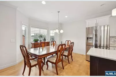140 Cedar Street, Fort Lee, NJ 07024 - Photo 7