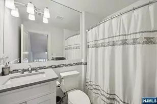 140 Cedar St, Fort Lee, NJ 07024 - Photo 21
