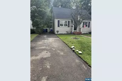 409 Sheffield Road, Ridgewood, NJ 07450 - Photo 3