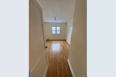 138 Midland Place Second Floor #Second floor, Newark, NJ 07106 - Photo 7