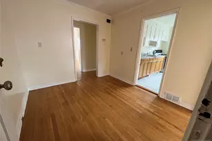 138 Midland Pl Second Floor, Newark, NJ 07106 - Photo 1